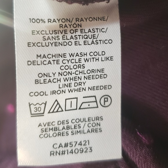 Loft Dress Shirt Womens M Burgundy Blouse Polka Dot Modest Office - Picture 7 of 8